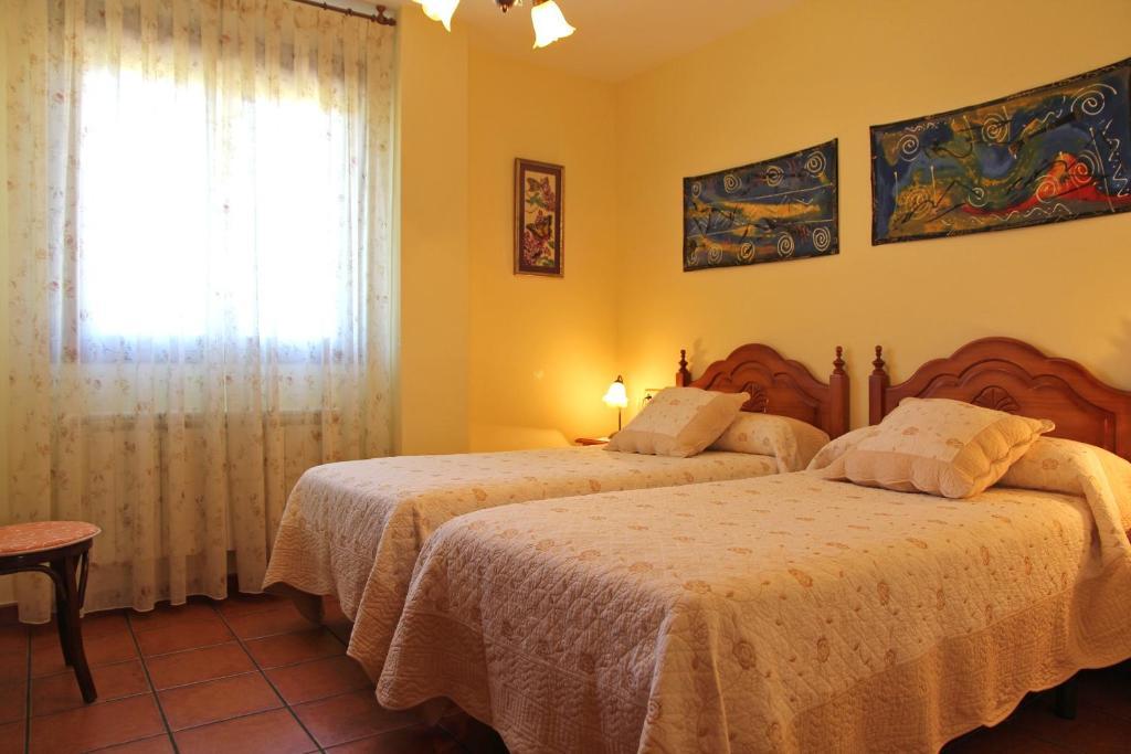 Hotel Los Arrenes De Tarancueña Quarto foto
